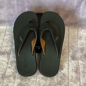 Flojos Men's Size 9 Black Flip Flops - 2 Pairs